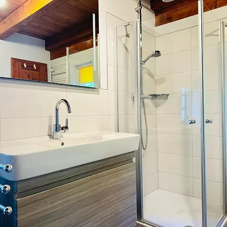 Friederikenhof * Böhl