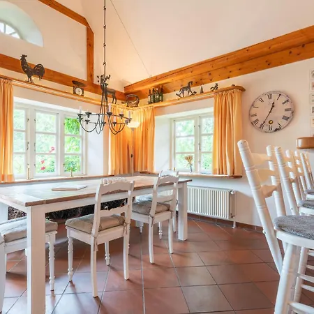 Holiday home Friederikenhof Bohl